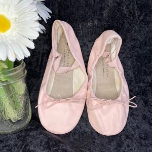 Ballet slippers